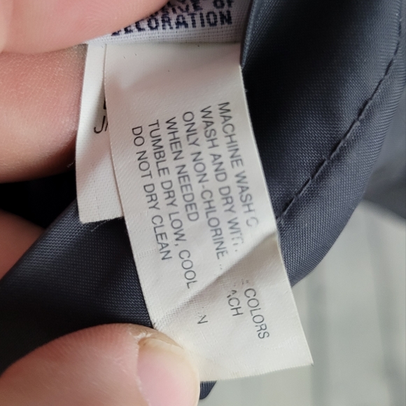 GAP | reversible puffer vest gilet - Picture 8 of 8